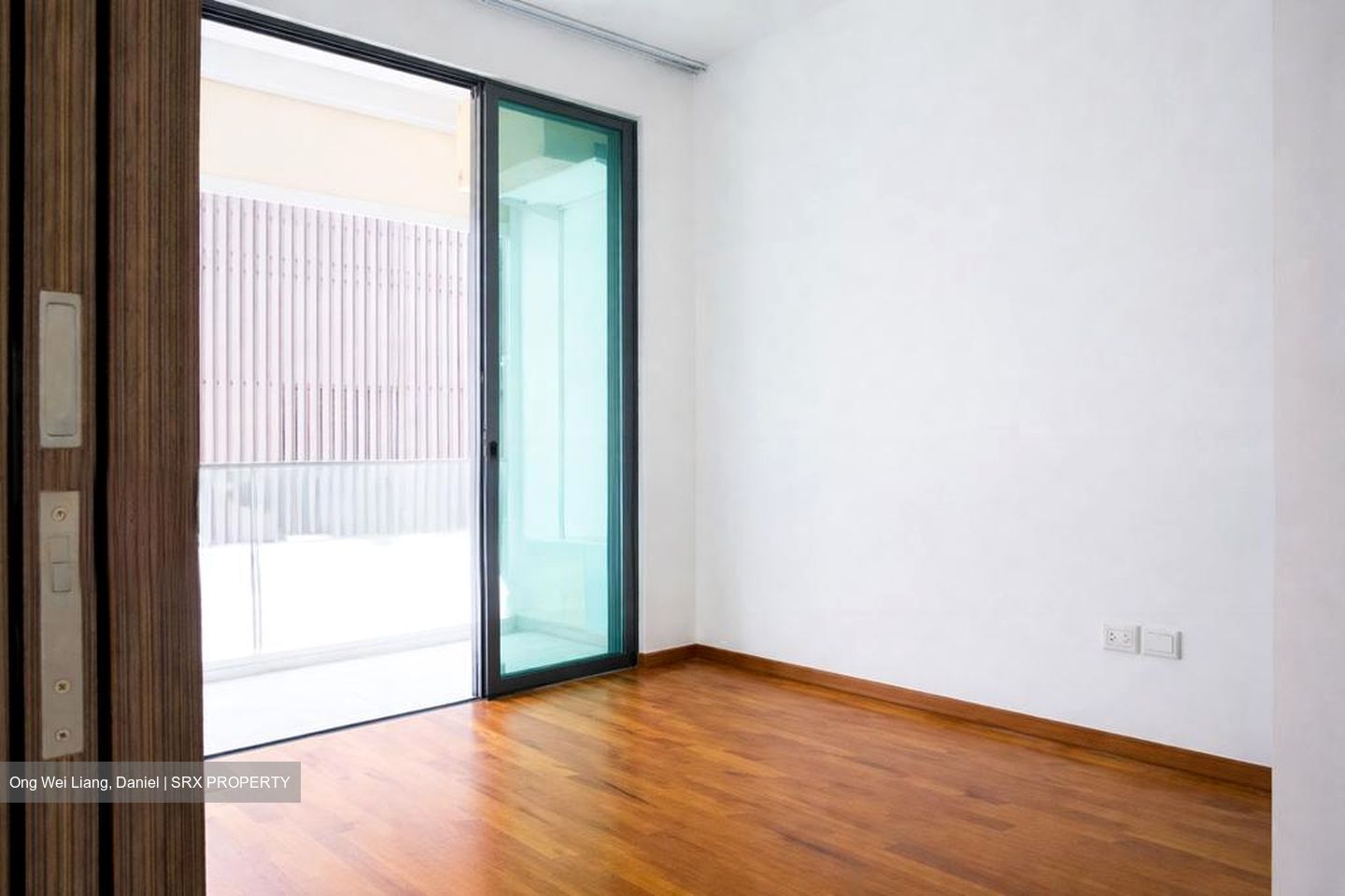 iSuites @ Palm (D19), Apartment #580803891